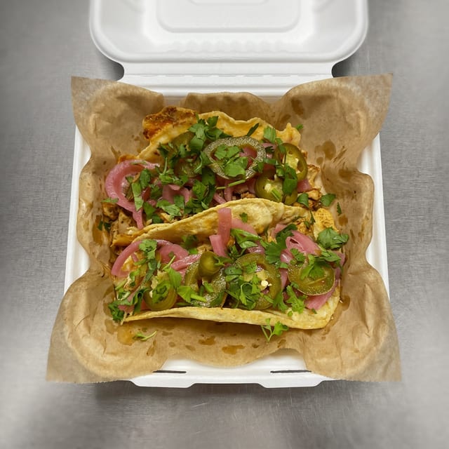 G's Tacos.